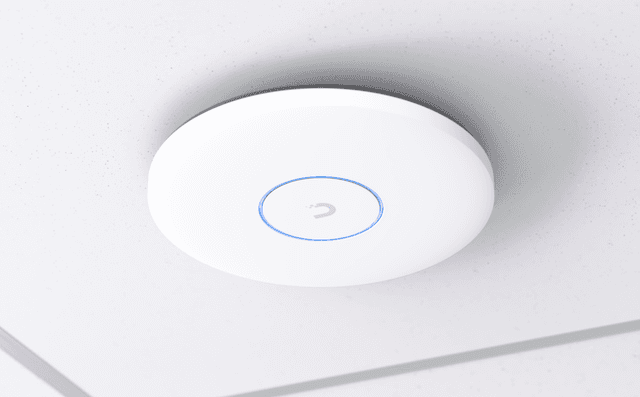 Ubiquiti UniFi 7 Pro XGS Beyaz Ana Görsel