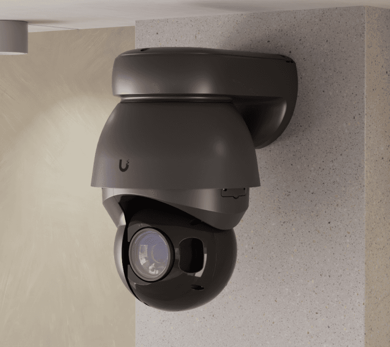Camera AI PTZ Precision