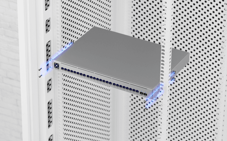 UniFi Pro Max 24 PoE 2.5GbE switch rackmount