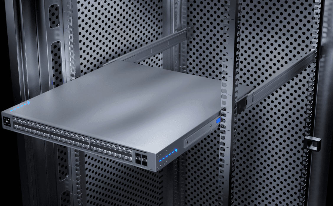 UniFi Sliding Rack Rails