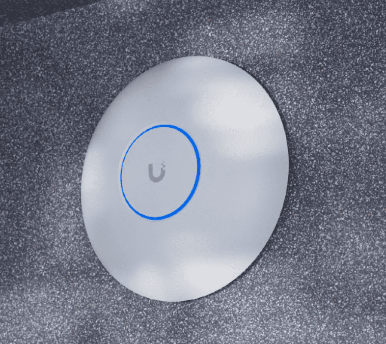 Access Point Ubiquiti U7-LR - UniFi WiFi 7 4.3Gbps Long-Range 2.5GbE 6 ?u=https%3A%2F%2Fcdn.ecomm.ui.com%2Fproducts%2F7455fa2b 3074 47a0 b82f a2cd701d4a8f%2F68bcd4ca 2c6b 47e3 b4d9 9b7f2bae1674