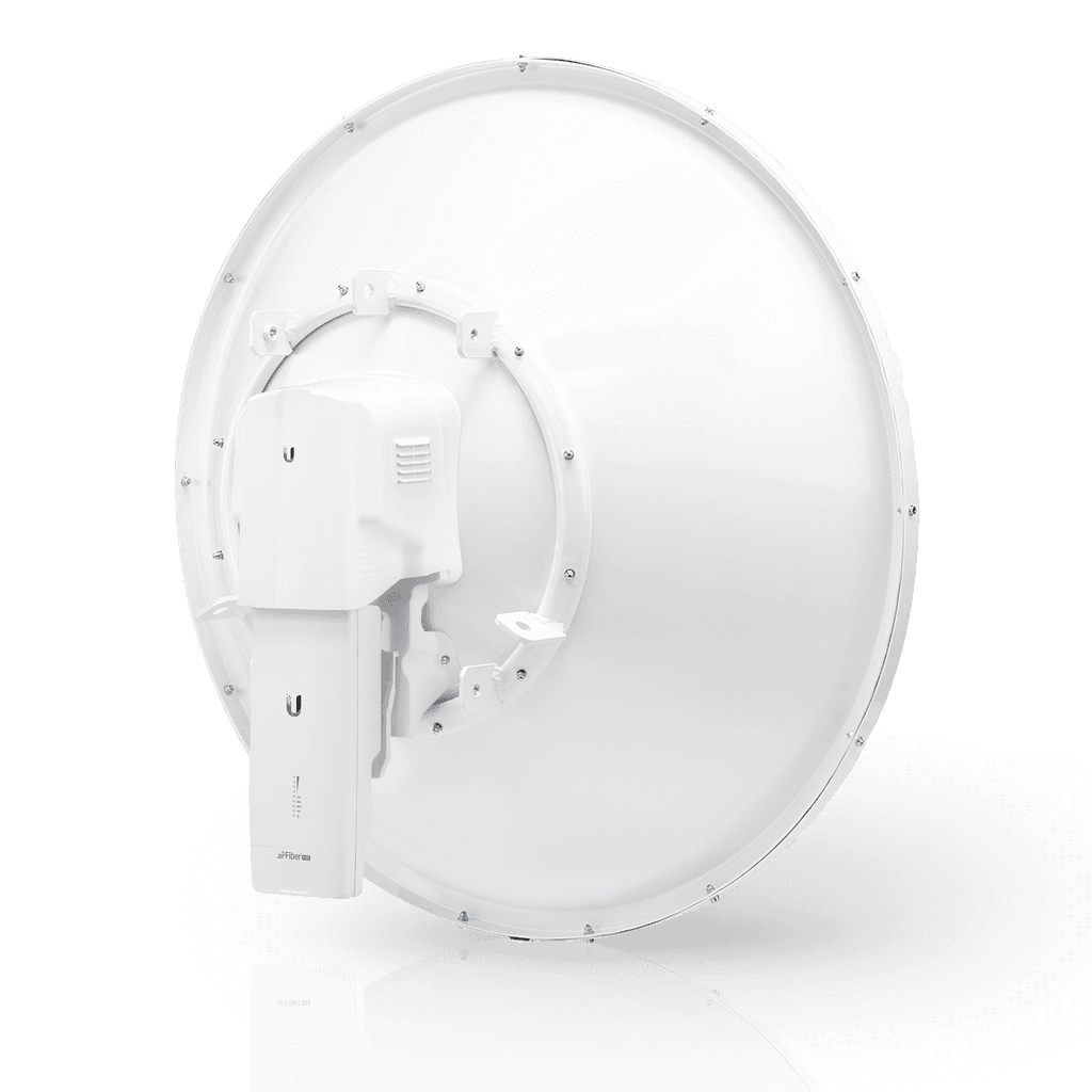 airFiber 11 GHz低频回程无线电与碟形天线