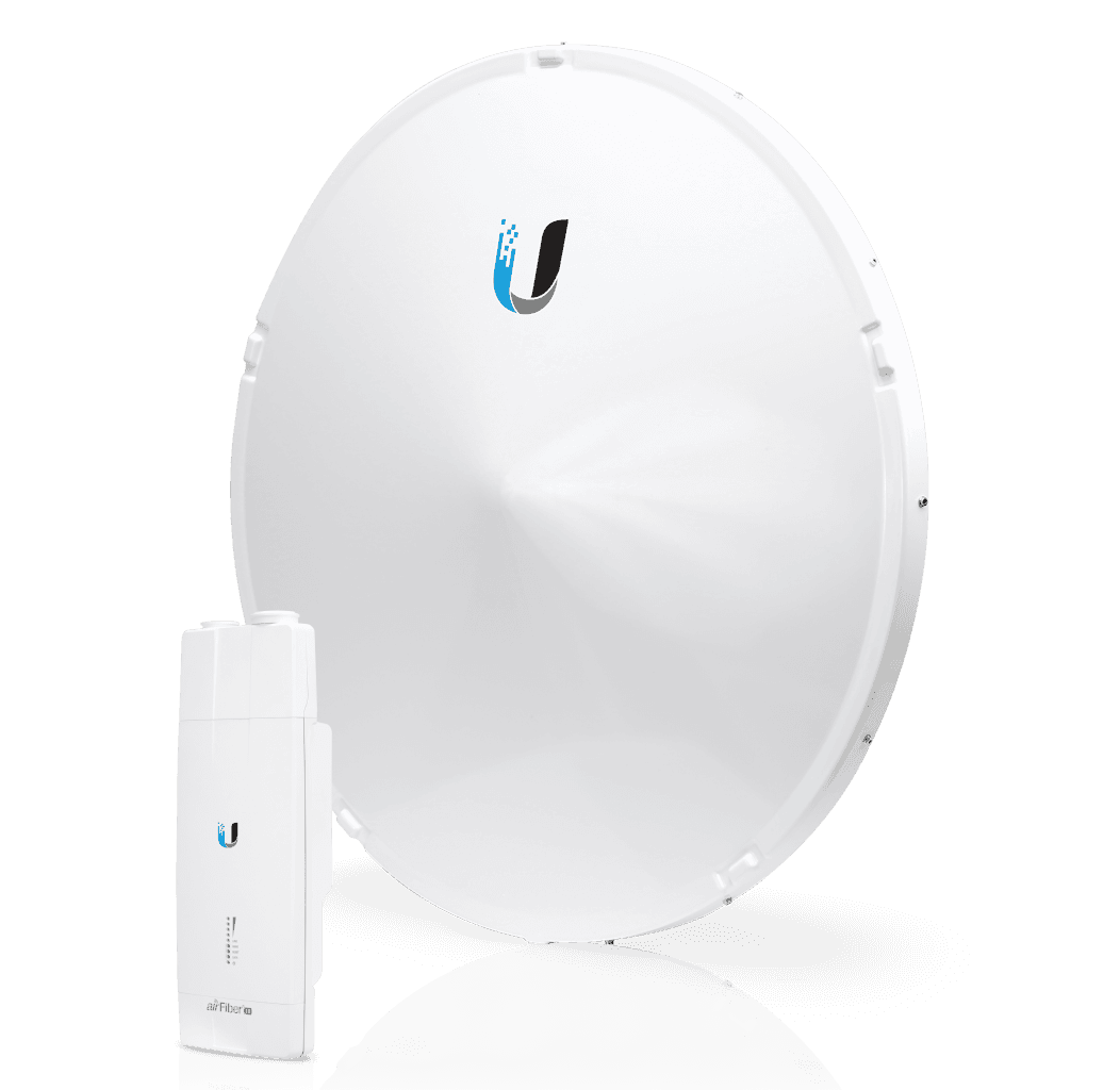 airFiber 11 GHz低频回程无线电与碟形天线
