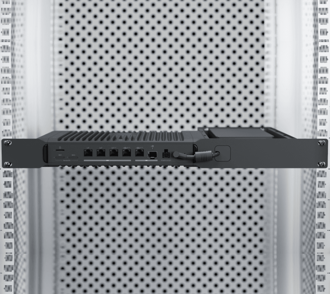 Cloud Gateway Industrial Rack Mount detail