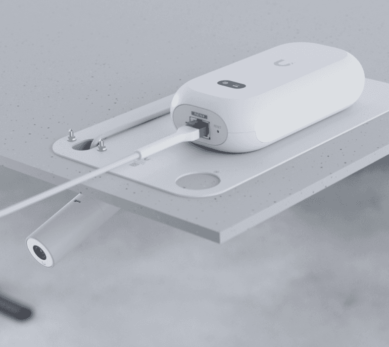 AI Theta Ceiling Mount System
